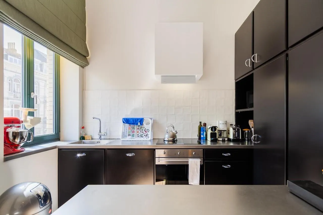 Apartment In Trendy St Gilles Брюссель